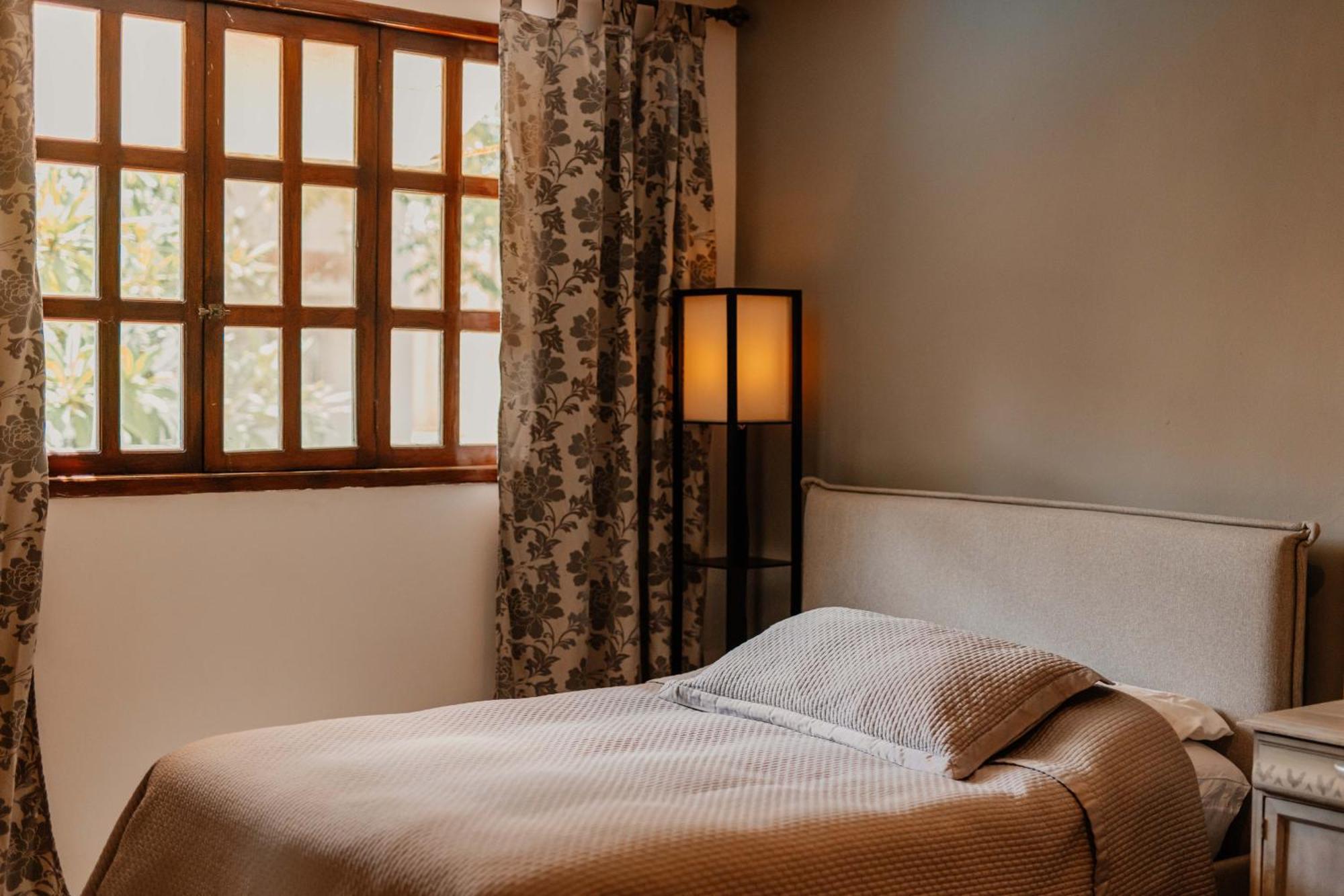 Alojamento de Acomodação e Pequeno-almoço Casa Blanca Boutique & Organic 3*