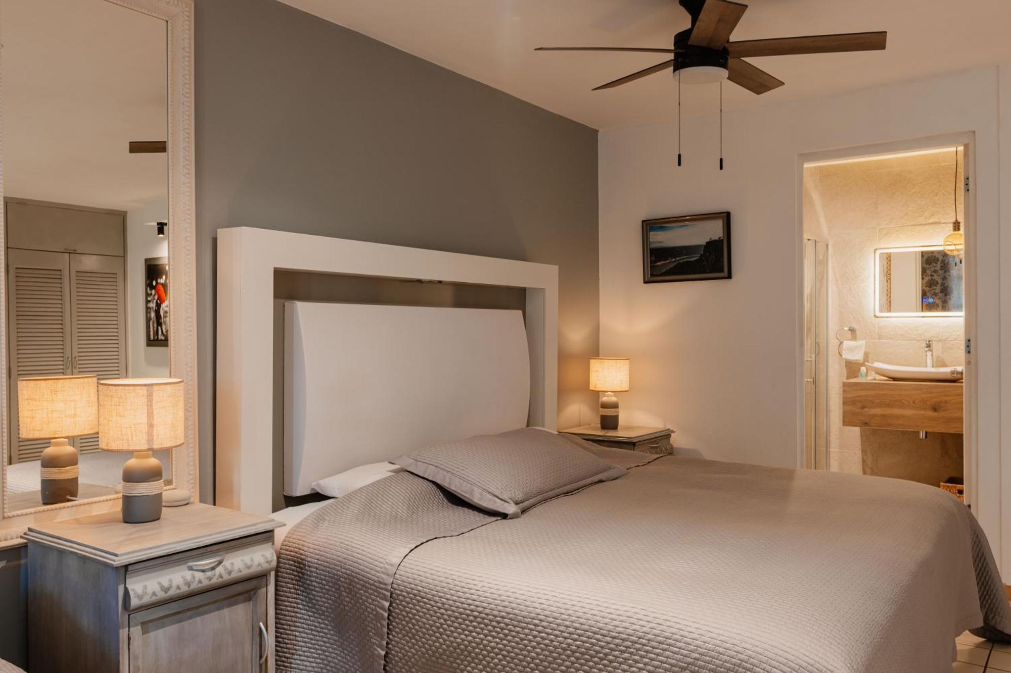 Casa Blanca Boutique & Organic 3*